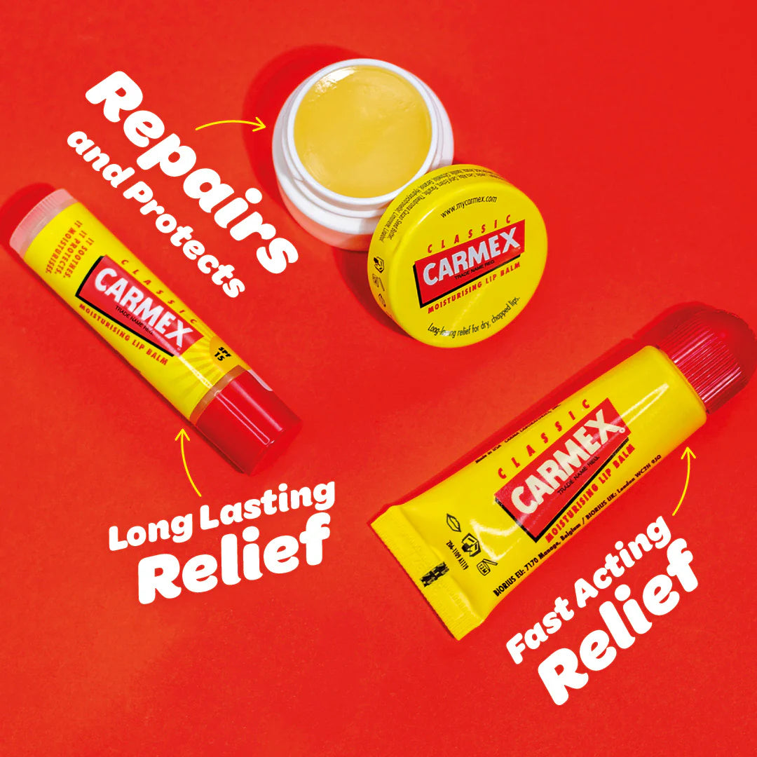 Carmex Naturally Click Stick lip balm - Berry