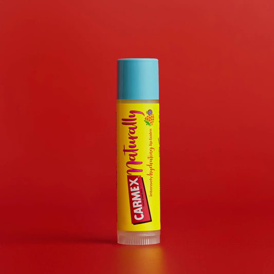 Carmex Naturally Click Stick lip balm - Berry